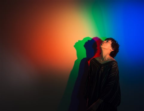 C:UsersmomoguoDesktop窦靖童数字专辑promo pic #1.jpgpromo pic #1
