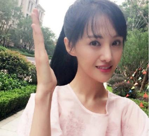 90后明星占半壁江山，《大学生来了2》为90后正名暖心毕业