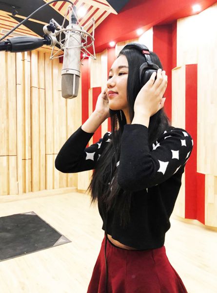 黄姗姗首次担任制作 联手达达乐队合作录制新歌